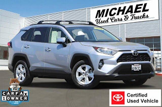 2019 Toyota RAV4 XLE JTMW1RFV6KD024328 2019 Toyota RAV4 XLE