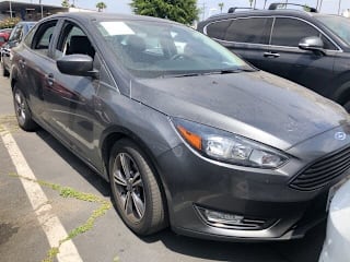 2018 Ford Focus SE 1FADP3FE2JL205293 2018 Ford Focus SE