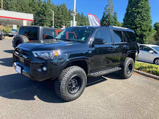 2021 Toyota 4Runner SR5 JTEMU5JRXM5838203 2021 Toyota 4Runner SR5