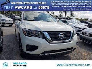 2018 Nissan Pathfinder S 5N1DR2MN4JC676715 2018 Nissan Pathfinder S