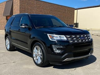 2017 Ford Explorer 1FM5K8D82HGA93438 2017 Ford Explorer