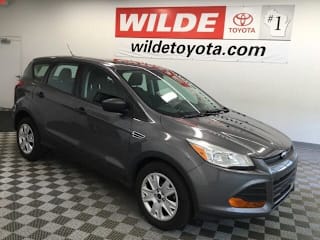 2014 Ford Escape S 1FMCU0F75EUB57525 2014 Ford Escape S