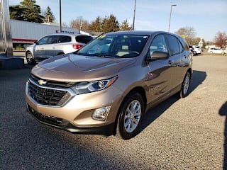 2019 Chevrolet Equinox LS 2GNAXHEV7K6175124 2019 Chevrolet Equinox LS