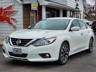 2018 Nissan Altima 1N4AL3AP2JC136564 2018 Nissan Altima