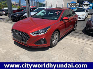 2019 Hyundai Sonata Sport 5NPE34AF8KH759735 2019 Hyundai Sonata Sport
