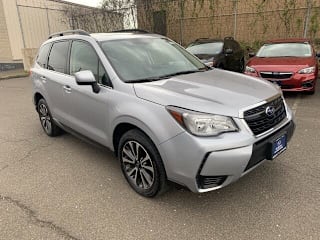 2018 Subaru Forester 2.0XT Premium JF2SJGEC2JH423152 2018 Subaru Forester 2.0XT Premium