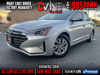 2019 Hyundai Elantra SE KMHD74LF5KU832820 2019 Hyundai Elantra SE