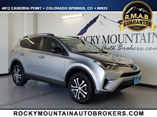 2018 Toyota RAV4 LE 2T3BFREV7JW757863 2018 Toyota RAV4 LE