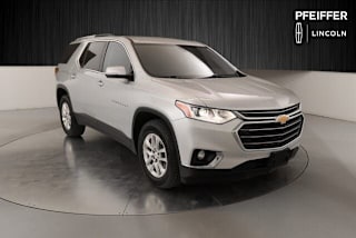 2018 Chevrolet Traverse LT Cloth 1GNEVGKW3JJ107483 2018 Chevrolet Traverse LT Cloth