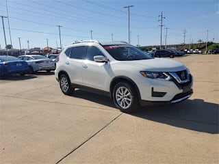 2019 Nissan Rogue S 5N1AT2MT8KC763358 2019 Nissan Rogue S