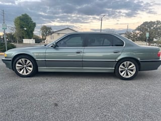 2001 BMW 7 Series WBAGH83471DP26871 2001 BMW 7 Series