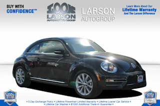 2018 Volkswagen Beetle 2.0T SE 3VWJD7AT2JM713374 2018 Volkswagen Beetle 2.0T SE