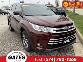 2019 Toyota Highlander XLE 5TDJZRFH0KS975321 2019 Toyota Highlander XLE
