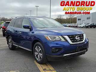 2019 Nissan Pathfinder S 5N1DR2MM9KC593208 2019 Nissan Pathfinder S