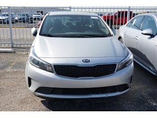 2018 Kia Forte 3KPFK4A72JE219462 2018 Kia Forte