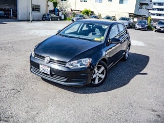 2017 Volkswagen Golf 1.8T S 3VW217AUXHM025140 2017 Volkswagen Golf 1.8T S