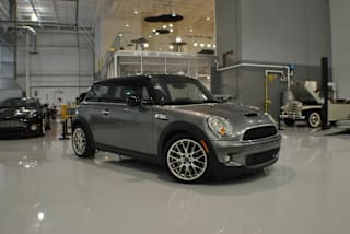 2009 MINI Cooper John Cooper Works WMWMF93519TF97327 2009 MINI Cooper John Cooper Works