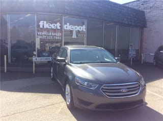 2017 Ford Taurus SE 1FAHP2D80HG116785 2017 Ford Taurus SE