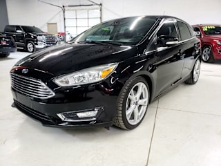 2016 Ford Focus 1FADP3N21GL301352 2016 Ford Focus