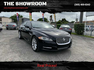 2011 Jaguar XJ Base SAJWA1CBXBLV09803 2011 Jaguar XJ Base