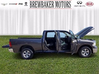 2017 Ram Pickup 1500 1C6RR6TT4HS679199 2017 Ram Pickup 1500