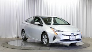 2018 Toyota Prius JTDKBRFU8J3595729 2018 Toyota Prius