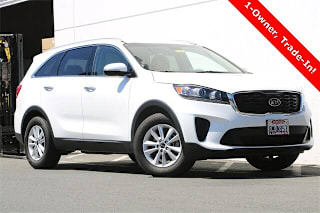 2019 Kia Sorento LX 5XYPG4A33KG604682 2019 Kia Sorento LX