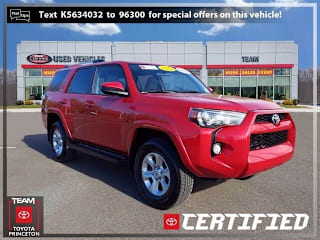 2019 Toyota 4Runner SR5 JTEBU5JR2K5634032 2019 Toyota 4Runner SR5