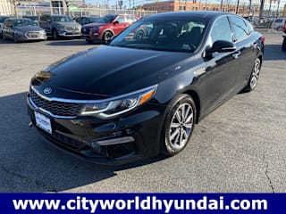 2019 Kia Optima 5XXGT4L32KG290861 2019 Kia Optima