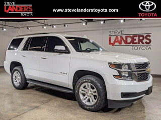 2019 Chevrolet Tahoe LT 1GNSKBKC0KR110624 2019 Chevrolet Tahoe LT