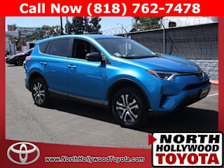 2018 Toyota RAV4 LE JTMZFREV1JJ723494 2018 Toyota RAV4 LE