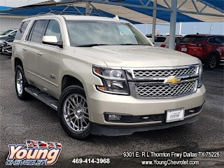 2017 Chevrolet Tahoe LT 1GNSCBKC1HR143783 2017 Chevrolet Tahoe LT