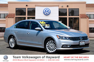 2016 Volkswagen Passat 1.8T SE PZEV 1VWBT7A30GC067642 2016 Volkswagen Passat 1.8T SE PZEV