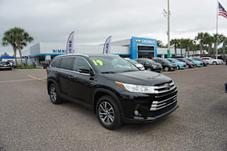 2019 Toyota Highlander XLE 5TDJZRFH1KS959743 2019 Toyota Highlander XLE