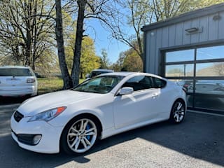 2012 Hyundai Genesis Coupe 3.8 Grand Touring KMHHU6KH4CU076598 2012 Hyundai Genesis Coupe 3.8 Grand Touring