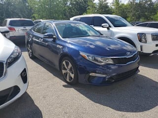 2019 Kia Optima S 5XXGT4L31KG315037 2019 Kia Optima S