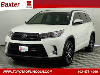 2018 Toyota Highlander SE 5TDJZRFH3JS852532 2018 Toyota Highlander SE
