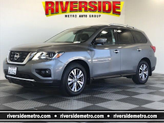2018 Nissan Pathfinder SL 5N1DR2MN6JC621778 2018 Nissan Pathfinder SL