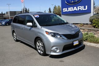 2011 Toyota Sienna SE 8-Passenger 5TDXK3DC5BS041495 2011 Toyota Sienna SE 8-Passenger