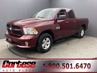 2018 Ram Pickup 1500 Express 1C6RR7FG1JS345478 2018 Ram Pickup 1500 Express