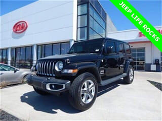 2019 Jeep Wrangler Unlimited Sahara 1C4HJXEN9KW600108 2019 Jeep Wrangler Unlimited Sahara