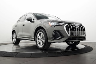 2021 Audi Q3 WA1DECF3XM1017680 2021 Audi Q3