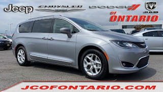 2020 Chrysler Pacifica Touring L 2C4RC1BG9LR114054 2020 Chrysler Pacifica Touring L
