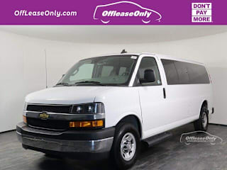 2020 Chevrolet Express Passenger LT 3500 1GAZGPFG8L1146797 2020 Chevrolet Express Passenger LT 3500