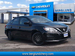 2018 Nissan Sentra S 3N1AB7AP4JY316045 2018 Nissan Sentra S