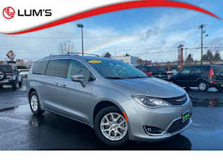 2020 Chrysler Pacifica Touring L 2C4RC1BG8LR139401 2020 Chrysler Pacifica Touring L