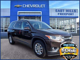 2018 Chevrolet Traverse LT Cloth 1GNEVGKW9JJ221746 2018 Chevrolet Traverse LT Cloth