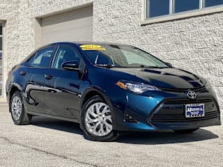2019 Toyota Corolla LE 2T1BURHE5KC157078 2019 Toyota Corolla LE