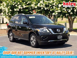 2019 Nissan Pathfinder S 5N1DR2MM2KC597164 2019 Nissan Pathfinder S