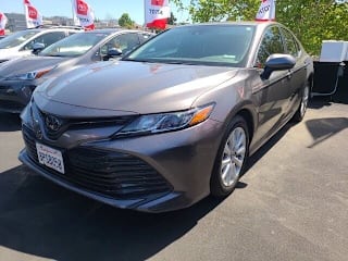 2019 Toyota Camry LE 4T1B11HKXKU800345 2019 Toyota Camry LE